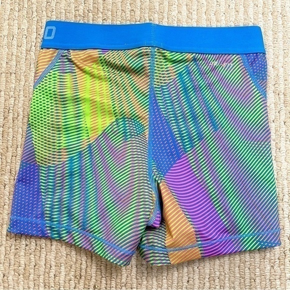 Nike Colorful Printed Dri-Fit Pull-On Shorts Size Small Women - Picture 4 of 11